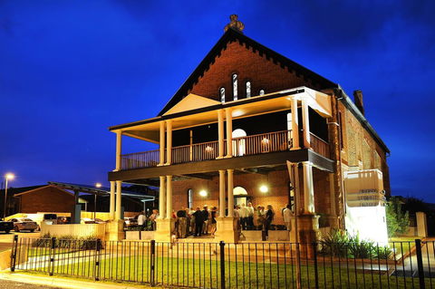 Perry Street Hotel - New South Wales Tourism  0