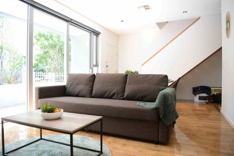 New SilkRoad Apartments Sydney - New South Wales Tourism  8