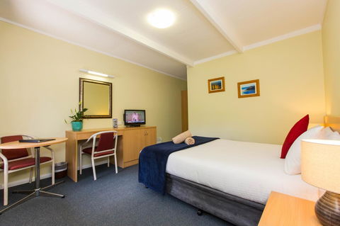 Sky Rider Motor Inn - New South Wales Tourism  16