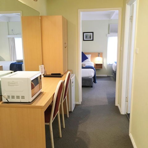 Sky Rider Motor Inn - New South Wales Tourism  36