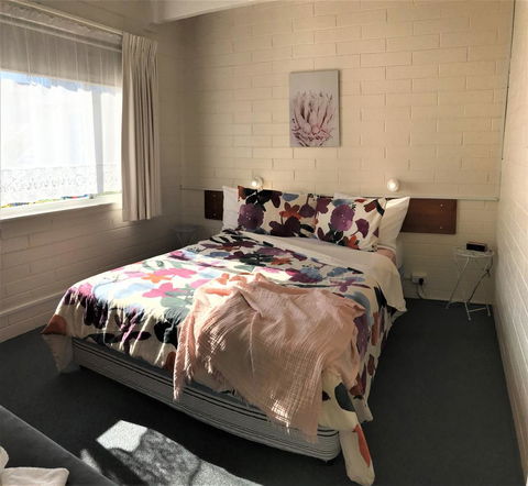 Kon Tiki Apartments - New South Wales Tourism  26