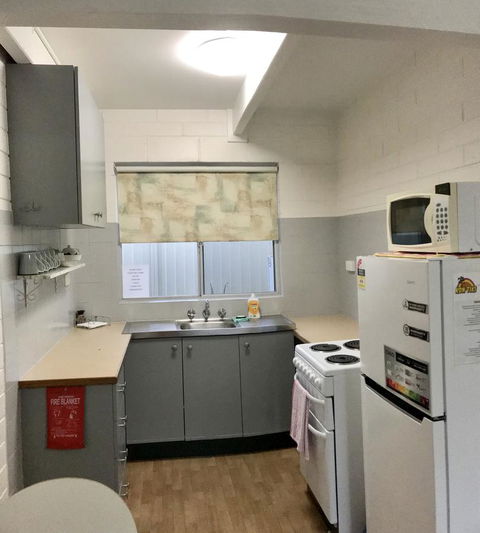 Kon Tiki Apartments - New South Wales Tourism  12