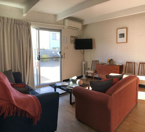 Kon Tiki Apartments - New South Wales Tourism  16