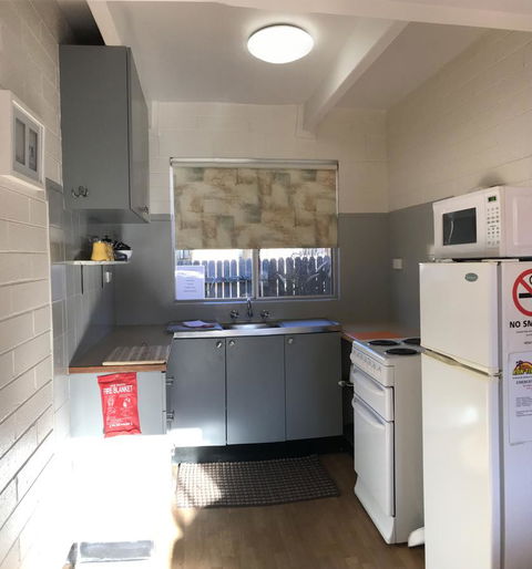 Kon Tiki Apartments - New South Wales Tourism  17