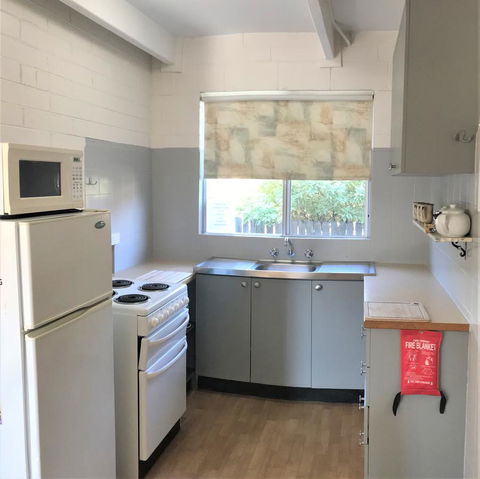 Kon Tiki Apartments - New South Wales Tourism  29