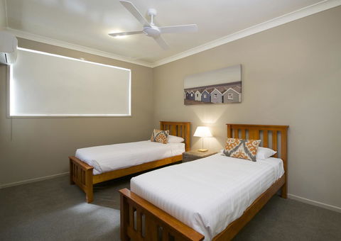 Marty's @ Little Beach - New South Wales Tourism  7