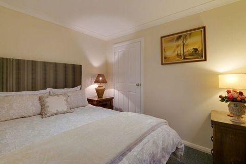 Mountainside B & B - New South Wales Tourism  24