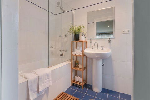 Mountainside B & B - New South Wales Tourism  5