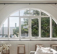 Flourish ON Bull - New South Wales Tourism 