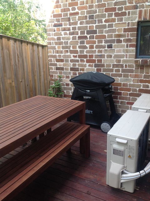 Hideaway Holiday Apartments - New South Wales Tourism  0