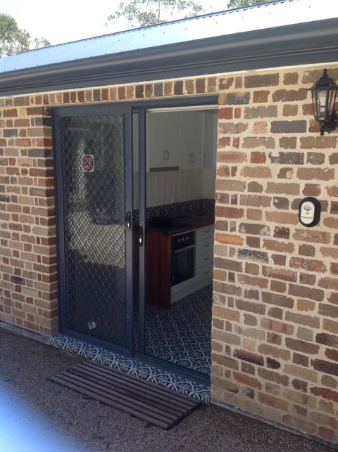 Hideaway Holiday Apartments - New South Wales Tourism  3