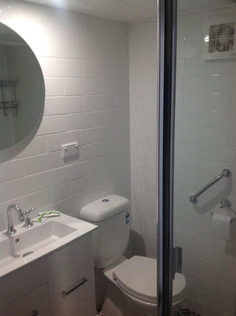 Hideaway Holiday Apartments - New South Wales Tourism  24