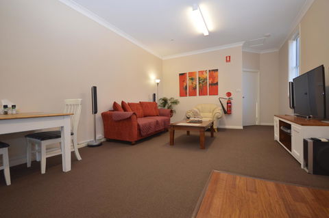 The Old Saddlery - New South Wales Tourism  1