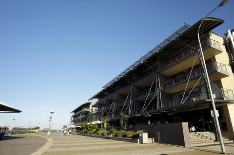 Quest Newcastle - New South Wales Tourism  22