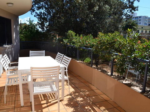 Millennium 102 With Pool In Complex - New South Wales Tourism  11