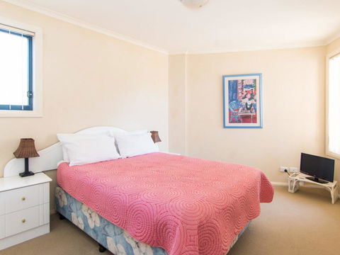 Millennium 102 With Pool In Complex - New South Wales Tourism  1