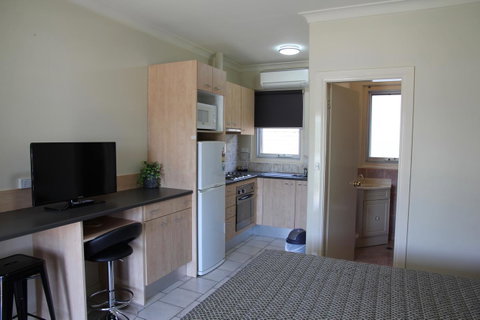Tumut Apartments - New South Wales Tourism  5