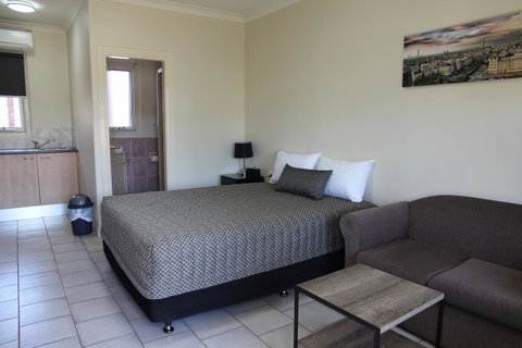Tumut Apartments - New South Wales Tourism  9