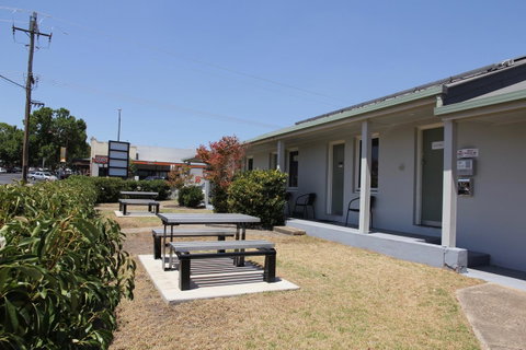 Tumut Apartments - New South Wales Tourism  17