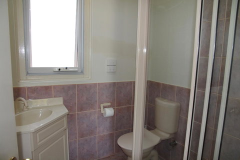 Tumut Apartments - New South Wales Tourism  11
