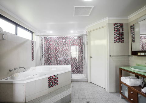 Mercure Darwin Airport Resort - New South Wales Tourism  11