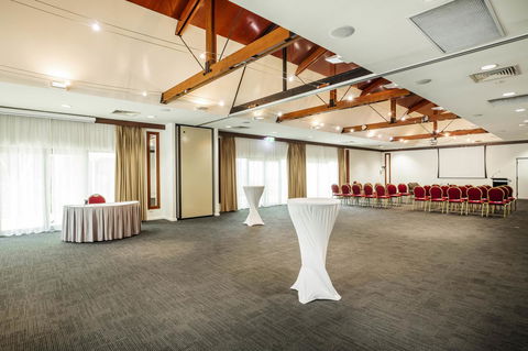 Mercure Darwin Airport Resort - New South Wales Tourism  37