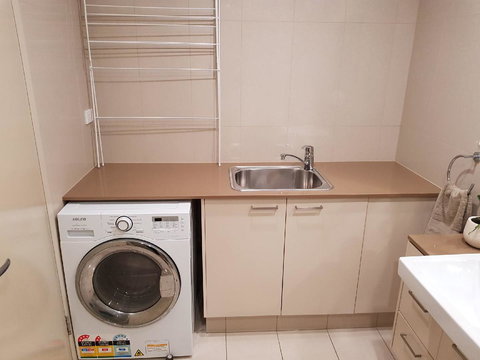 Darwin-Ocean Views, Tropical Getaway, Pool & Aircon - New South Wales Tourism  16