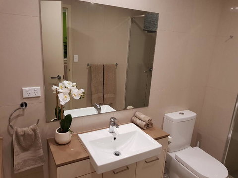 Darwin-Ocean Views, Tropical Getaway, Pool & Aircon - New South Wales Tourism  13