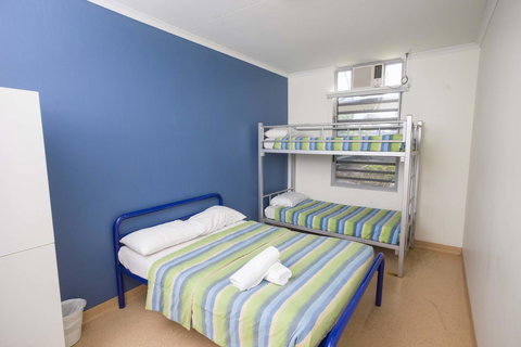 Melaleuca On Mitchell - Darwin YHA - New South Wales Tourism  6