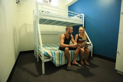 Melaleuca On Mitchell - Darwin YHA - New South Wales Tourism  12