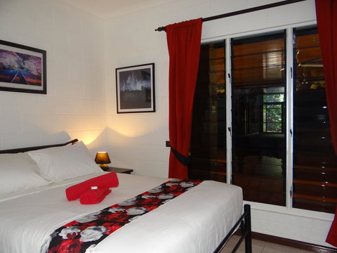 DARWIN'S SHADY ACRES RETREAT - New South Wales Tourism  36