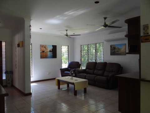 DARWIN'S SHADY ACRES RETREAT - New South Wales Tourism  21