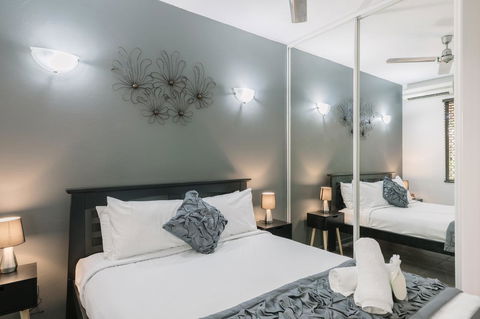CitySide Apartment - 2 Bedroom With Private Courtyard - New South Wales Tourism  15