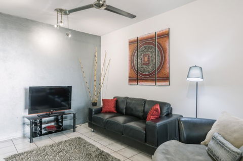 CitySide Apartment - 2 Bedroom With Private Courtyard - New South Wales Tourism  1