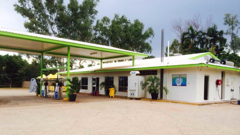 Mataranka Roadhouse - New South Wales Tourism  1