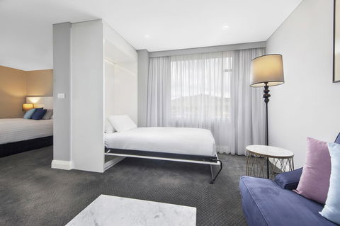 Canberra Rex Hotel - New South Wales Tourism  34