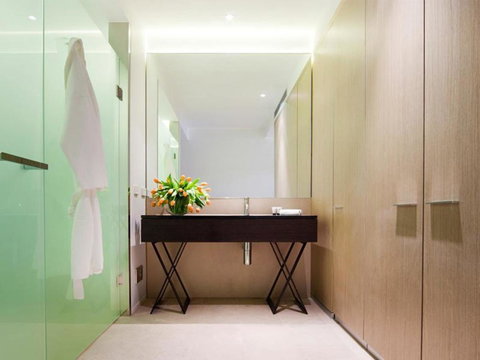 Burbury Hotel - New South Wales Tourism  6