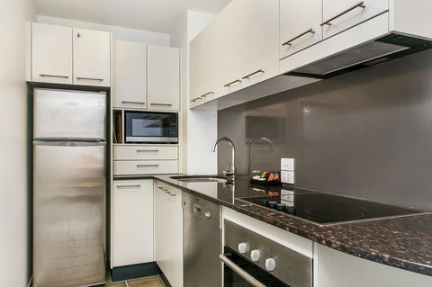 Lennox Holiday Apartments - New South Wales Tourism  36