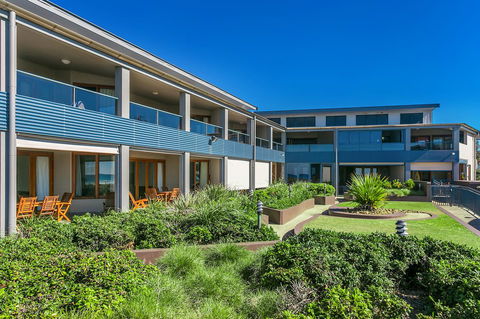 Lennox Holiday Apartments - New South Wales Tourism  38