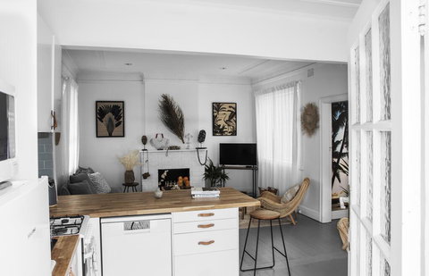 Bondi Surf Cottage - New South Wales Tourism  2