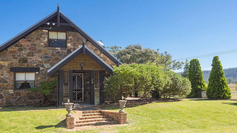 Bonn Abbey - Magnificent Stone Abbey - New South Wales Tourism  0
