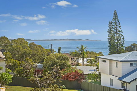BonniEscape - New South Wales Tourism  2