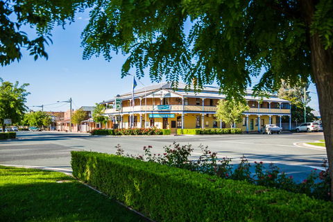 Boorowa Hotel - New South Wales Tourism  0