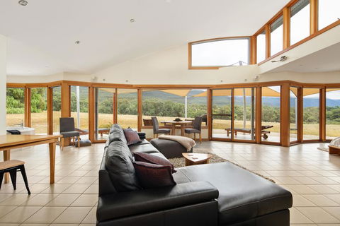 Boroka Downs - New South Wales Tourism  3