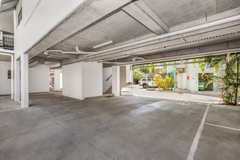 BOUTIQUE APARTMENTS BEACH LOCATION - New South Wales Tourism  1