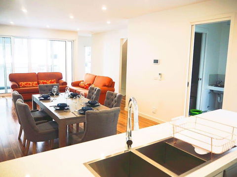 Boxhill 3Bed 3 Bath Free 2 Parking - New South Wales Tourism  1