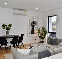 Brand New 2 Bed Apartment with Stunning City Views - New South Wales Tourism 