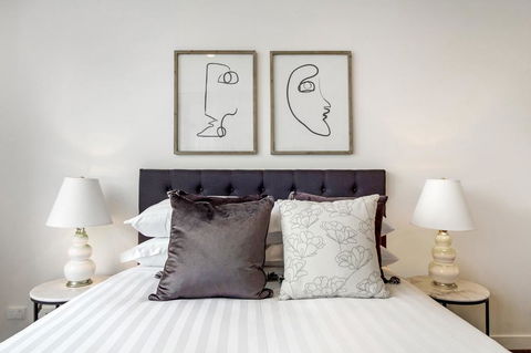 Brand New Apartment With Balcony, Gym And Sauna - New South Wales Tourism  3