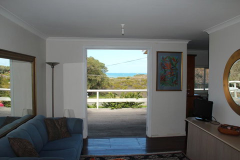 Brandis Beach House - New South Wales Tourism  1
