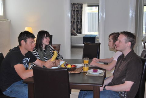 Brayfield Cottage - New South Wales Tourism  3